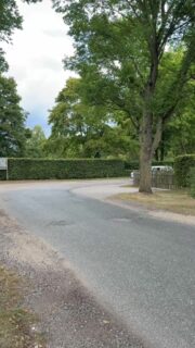 BIG IS BEAUTIFUL. We admire the 600 as the "Top-Notch Mercedes" and a benchmark of its time: very prestigious and technically sophisticated. Our 1971 Mercedes Benz 600 Sedan is an impressive embodiment of that today. A German first delivery example with its "matching numbers" engine. It comes in the original colour scheme in white (DB 050) with a dark blue interior which is still the first leather! The air suspension and brakes were renewed, also the paintwork in 2019 and the comfort hydraulics is fully functional. Let’s explore and enjoy this fascinating "monument" of German post-war automobile history.
#mercedes #mercedesbenz #classicmercedes #vintagemercedes #mercedes600 #mercedesw100 #classicdriver #classiccars #carphotography #classiccartrader #drivetastefully #carpassion