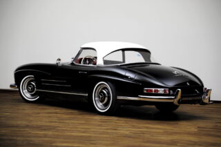 ORIGINAL & UNRESTORED 300 SL. We are always happy to present a Mercedes Benz 300 SL (W198). As a true speciality, our current roadster is an original example that has not yet undergone any restoration! The leather interior is still the first one with a slight patina and the engine has ‘matching numbers’. It features its original colour scheme in black with red interior and a white factory hardtop providing an elegant, sophisticated touch. The first owner in the USA remained very loyal to the car for a full 33 years (!) followed by only three more owners. Such a wonderfully preserved original condition is extremely rare today ! In any case, we love the timeless design, the superior roadholding, the powerful performance, the ‘racing soul’ and the sound of the engine. 
#mercedes300sl #mercedesbenz300sl #mercedes300slroadster #mercedesbenz300slroadster #mercedesw198 #classicmercedes #vintagemercedes #classicdriver #classiccars #carphotography #classiccartrader #drivetastefully #carpassion