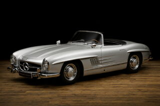 This Mercedes-Benz 300 SL Roadster, completed in January 1962, is finished in the exceptionally rare Light Blue (DB 390)—believed to have been applied to only three examples. Delivered new in Germany, it has remained there ever since, with a fully documented ownership history spanning more than six decades.
Its extraordinary chassis number 3000 further enhances its exclusivity, while factory-installed four-wheel disc brakes place it among the most desirable late-production 300 SL Roadsters.
Carefully maintained throughout its life, this Roadster combines outstanding originality, transparent provenance, timeless design, and the unmistakable pleasure of open-top motoring.
#MercedesBenz #300SL #300SLRoadster #Mercedes300SL #ClassicMercedes #ClassicCar #CollectorCar #RareCar #AutomotiveHistory #VintageCars #IconicCars #GermanEngineering #CarCollector #ClassicCarLifestyle #LuxuryCars
