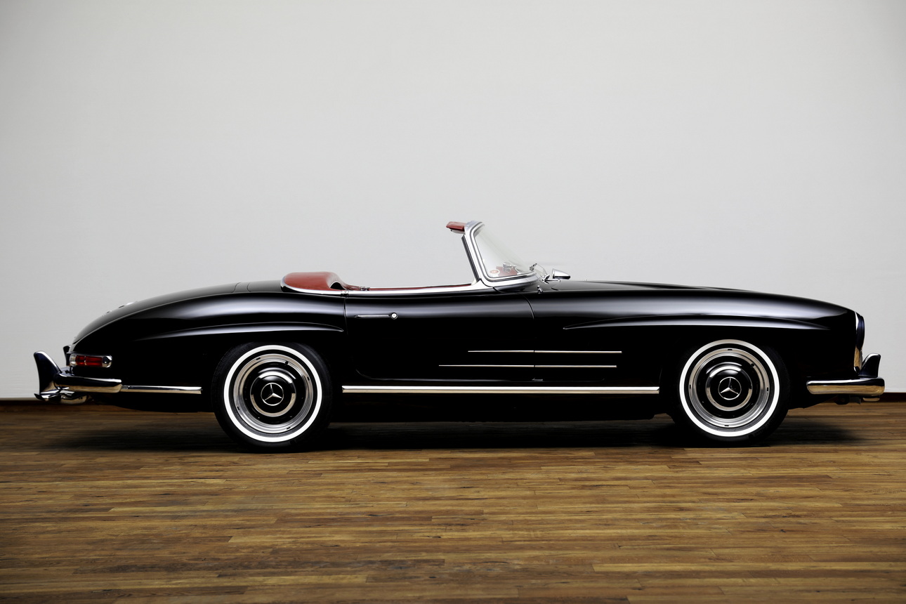 MB_300_SL_Roadster_08
