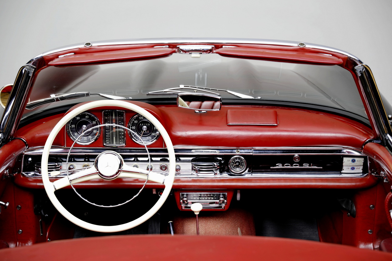 MB_300_SL_Roadster_11