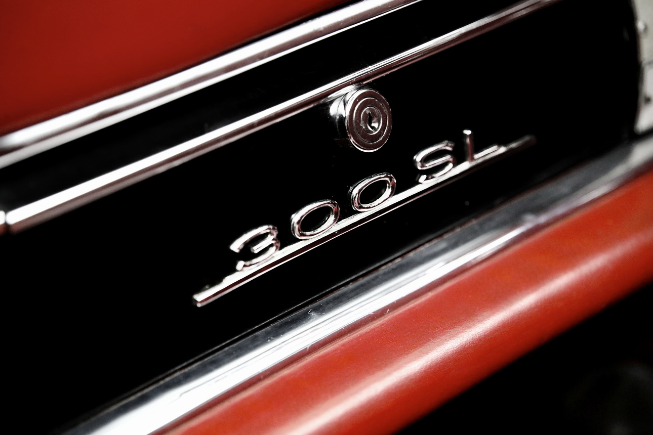 MB_300_SL_Roadster_21