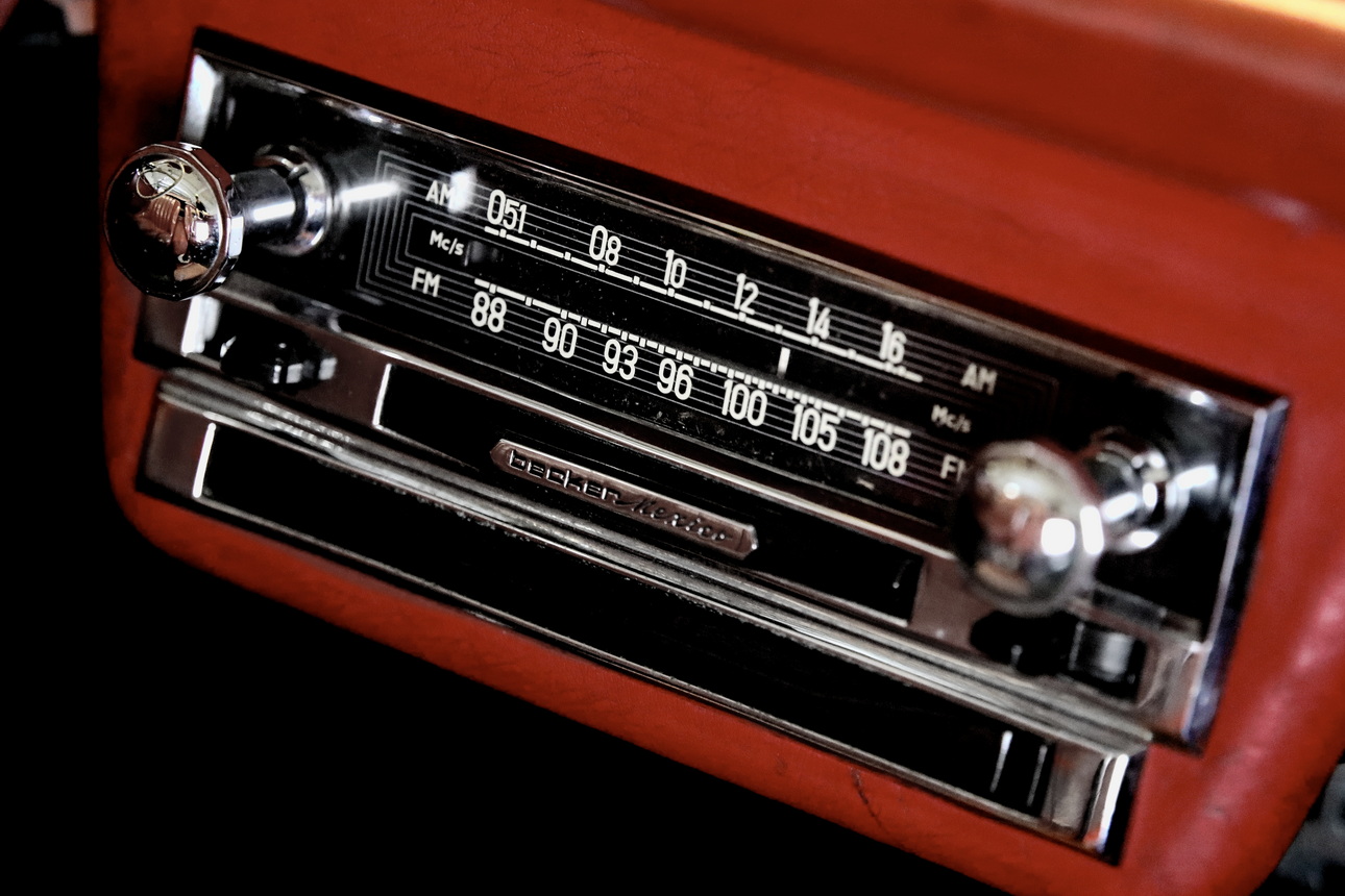 MB_300_SL_Roadster_22