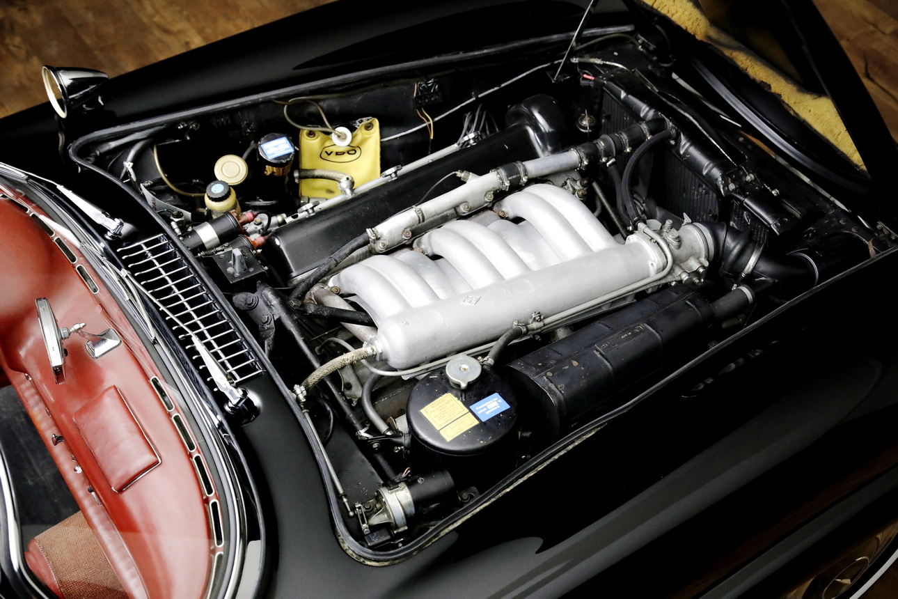MB_300_SL_Roadster_26
