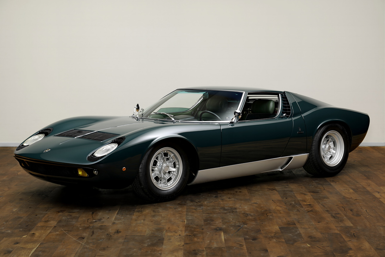Lamborghini_Miura_P400S_Verde_Scuro_01